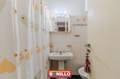 Casa 6 Ambientes Venta Monte Castro