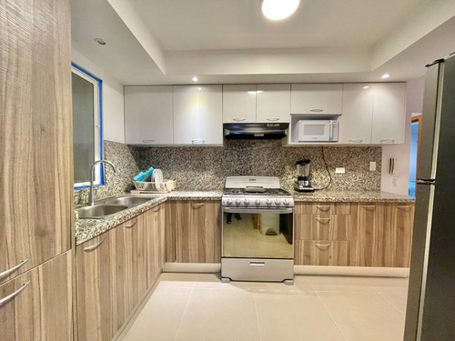Apartamento Amueblado 2 Habitaciones 1 Parqueo En Evaristo Morales