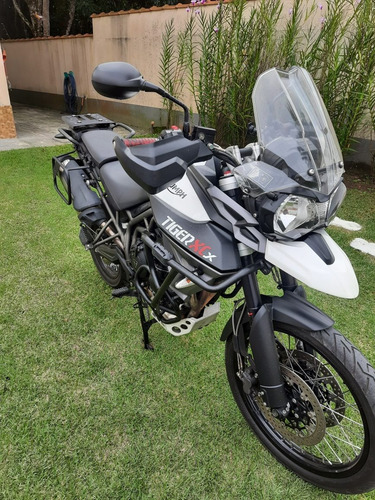 Triumph Tiger 800 Xcx