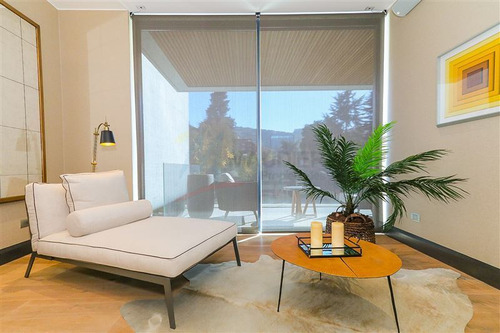 Departamento En Arriendo De 4 Dorm. En Las Condes