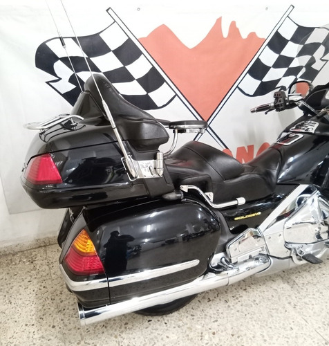 Imagen 3 de 12 de Honda Goldwing Gl1800 1800c.c. Viajera Turismo Equipada 2002