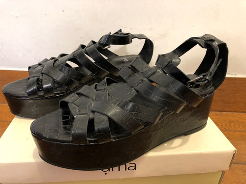 Sandalias Uma Negras Con Plataforma Talle 39 Nuevas!