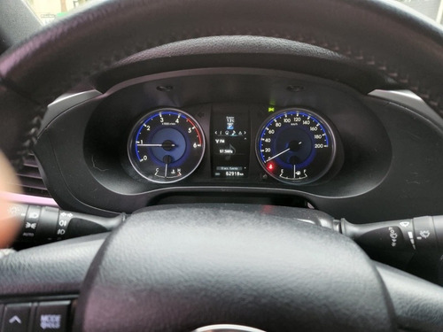 Imagen 9 de 9 de Toyota Hilux 2018 2.8 Cd Srx 177cv 4x4 At