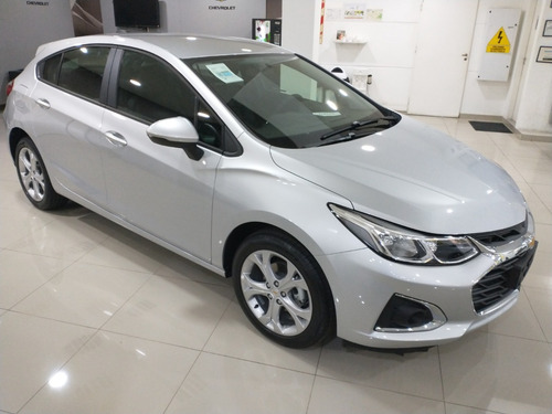 Imagen 3 de 16 de Chevrolet Cruze 5 Lt