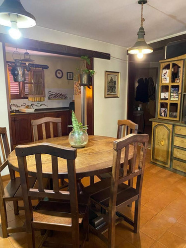 Casa En Venta - 2 Dormitorios - Villa Allende Golf