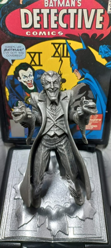 Joker (coringa) Metal - Era De Prata + Capa Da Hq De 1978