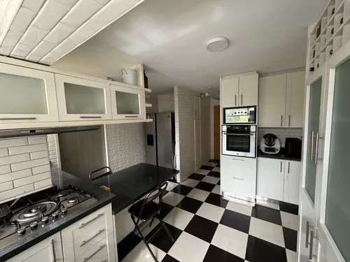 Departamento En Venta De 2 Dorm. En Vitacura