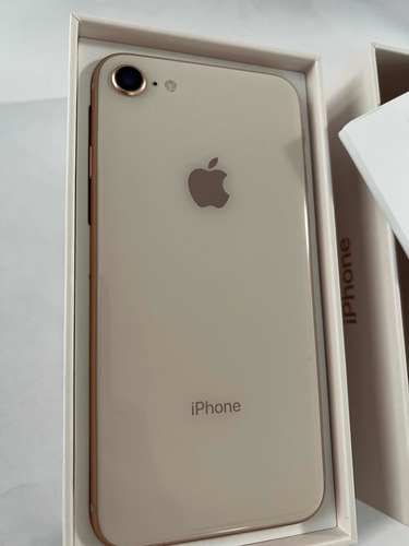 iPhone 8 Gold (Usado)
