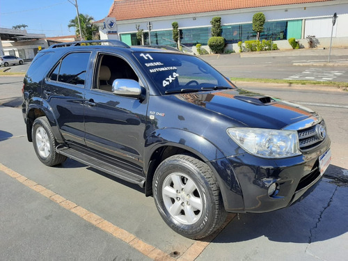 Imagem 10 de 15 de Toyota Hilux Srv 3.0 Automática 7 Lugares