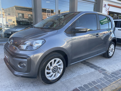 Volkswagen Up! 1.0 High Up! 75cv 5 p