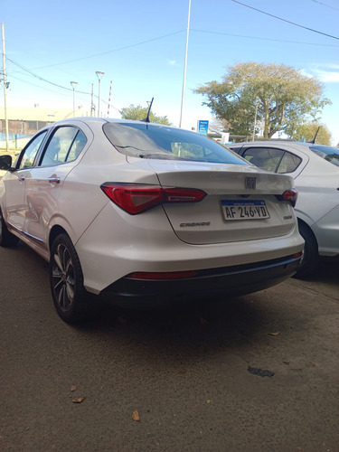 Fiat Cronos 1.8 16v Precision