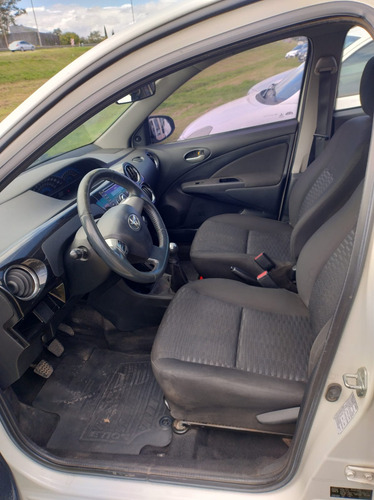 Toyota Etios 1.5 Xls
