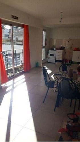 Imagen 3 de 7 de Venta De Departamento 2 Ambientes En Caseros