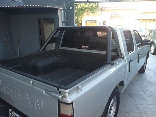Nissan Np300 2.5 Cabina Doble 133cv 4x2 2011