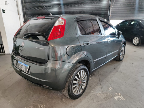 Fiat Punto 1.4 ATTRACTIVE 8V FLEX 4P MANUAL