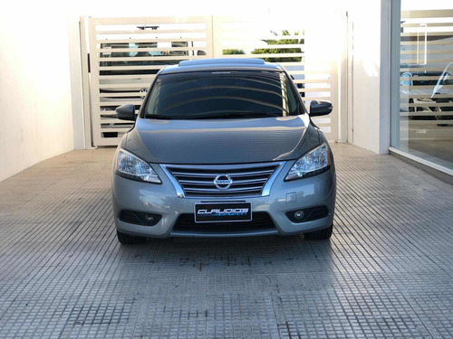 Nissan Sentra B17 Exclusive. Unico Dueño, Servicio Oficial!