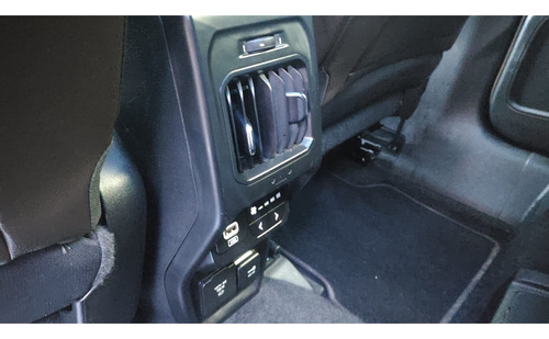 Jeep Commander 2.0 TD380 TURBO DIESEL OVERLAND AT9