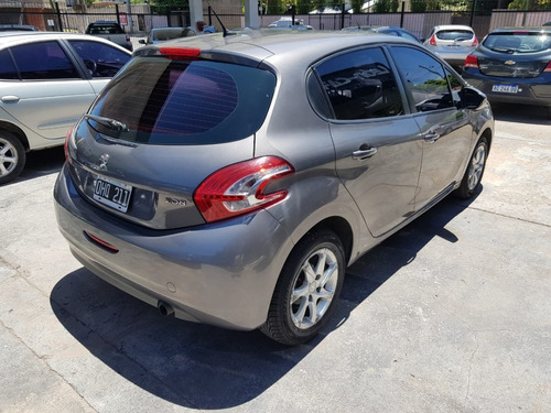 Peugeot 208 1.5 Allure Touch Screen