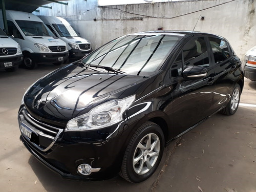 Peugeot 208 Allure 1.6 Tiptronic Con Navegador Techo