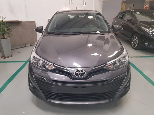 Toyota Yaris 1.5 Xls Mt 4p Sedán 2021 0km