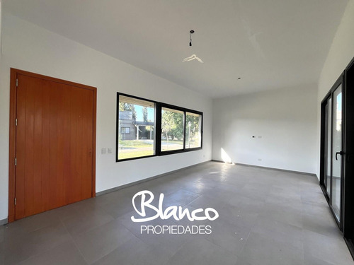 Casa En Venta En Manzanares Chico, Pilar, G.b.a. Zona Norte