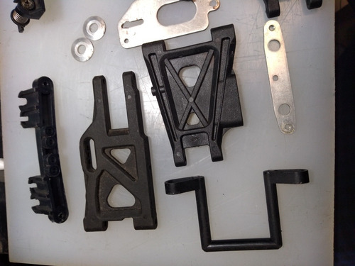 Kyosho Lote Piezas Chasis 1/10 No Tamiya Losi Associated Hpi (Usado)