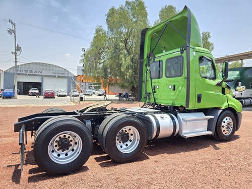 Torton Freightliner Cascadia Tractocamion 2019 Rabon