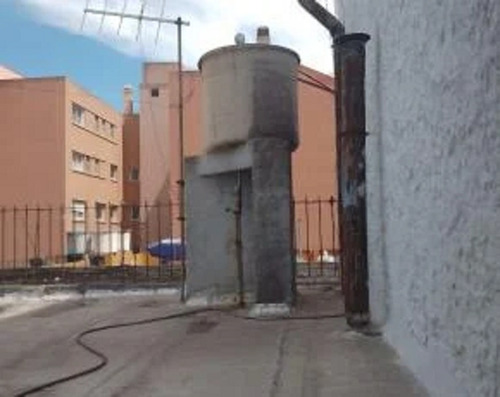 Piso Unico Estación Adrogué 270 M2 Cub + 300 M2 Descubiertos