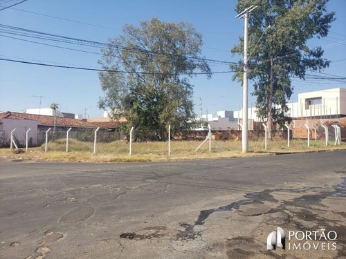 Imagem 1 de 8 de Lote / Terreno À Venda - Jd. Panorama, Piratininga-sp - 5610