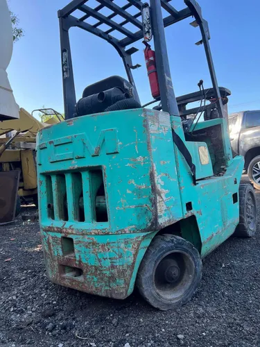 Autoelevador Tcm 2.5tn Diesel Isuzu Torre Containera Envios
