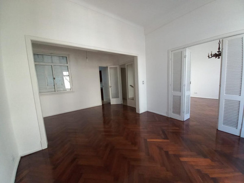 Almagro 4 Ambientes Divinos, Con Terraza Propia De 140 M2!!! Sup Cubierta 142 M2 Super Luminoso