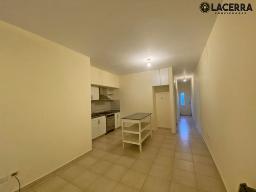 Imagen 9 de 16 de Departamento Con Garaje Y Patio