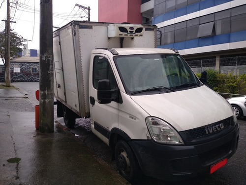 Iveco Daily 35s14 Caminhonete Ano 11 / 12 Baú Refrigerado -5