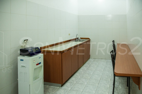 Local Depósito Oficina Venta Financiada Boleita Norte 149 Mts2 Sonmetros2