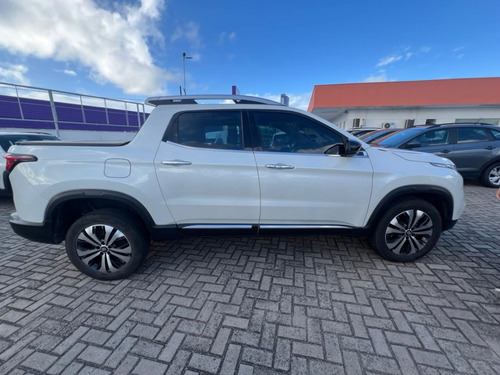 Fiat Toro 2.0 16V TURBO DIESEL VOLCANO 4WD AT9