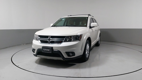 Dodge Journey 2.4 SXT+ 7 LUJO