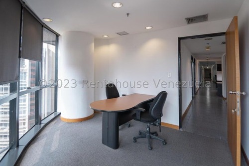 Oficina En Alquiler Campo Alegre Mls #23-29218