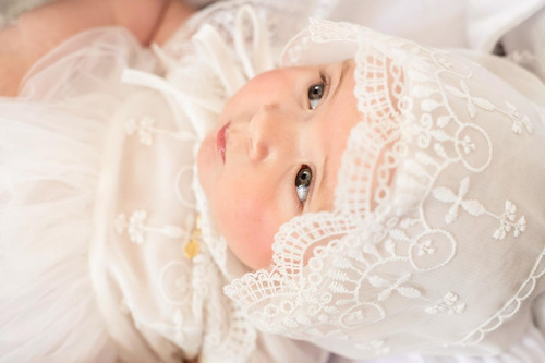Vestido Branco P/ Bebes Com Touca P/ Batizados Casamentos
