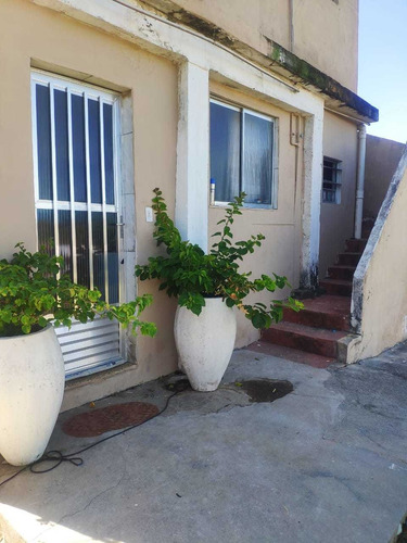 Imagem 2 de 14 de Kam37 Linda Casa Em Araruama!!!