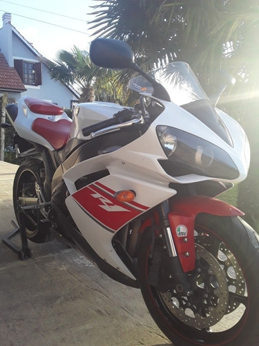 Yamaha R1 Pista