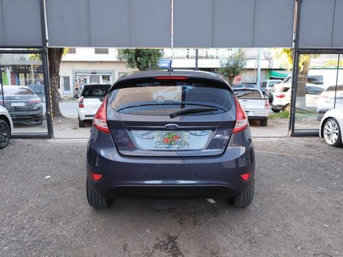 Ford Fiesta Kinetic Design 1.6 Design 120cv Titanium