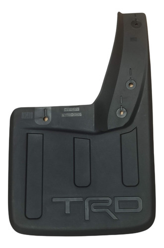 Imagen 6 de 10 de Aleta Guardafango Toyota Hilux 2016-2021