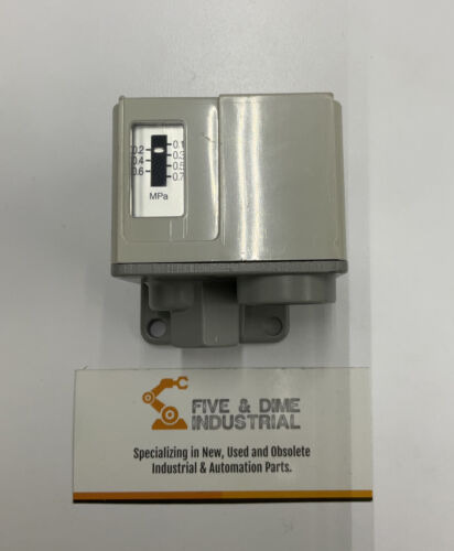 Smc Pneumatic 0.1-0.7mpa 24v-ac Pressure Switch  Is3000- Ggi