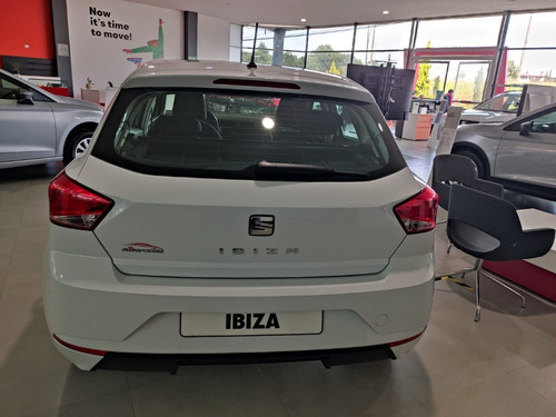 Imagen 3 de 7 de Ibiza Style Plus Man 2021