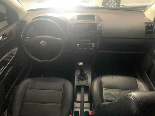 Volkswagen Polo Sedan 1.6