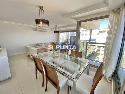 Imagen 2 de 28 de Venta De Penthouse De 2 Dormitorios En Edificio Imperiale Iii Punta Del Este