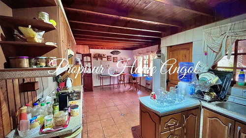 Arriendo Casa En Parcela De 470 M2, Cancha Padel. Angol.