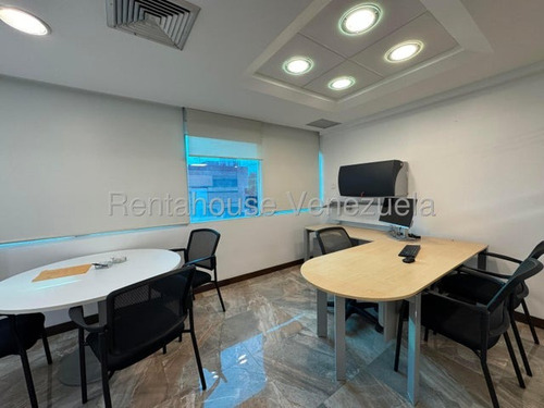 Se Vende Oficina En Las Mercedes