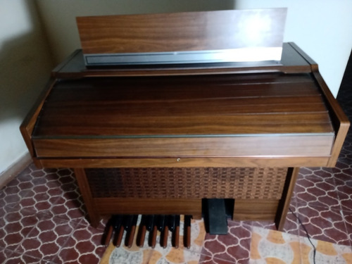 Imagen 4 de 8 de Organo Hammond