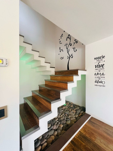 Casa 5 Amb - Barrio Rumenco